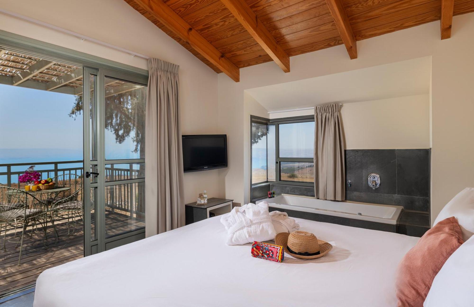 Vered Hagalil Holiday Village Hotel Chorazim Екстериор снимка